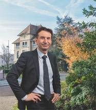 Une image contenant personne, plein air, ciel, arbre

Le contenu g&eacute;n&eacute;r&eacute; par l&rsquo;IA peut &ecirc;tre incorrect.