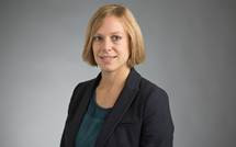 Une image contenant Visage humain, personne, mur, sourire

Le contenu généré par l’IA peut être incorrect.