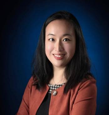 Une image contenant Visage humain, personne, habits, sourire

Le contenu généré par l’IA peut être incorrect.